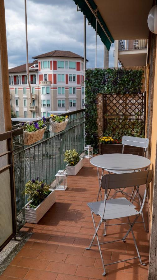 Beautiful Floral Apartment On Navigli 米兰 外观 照片